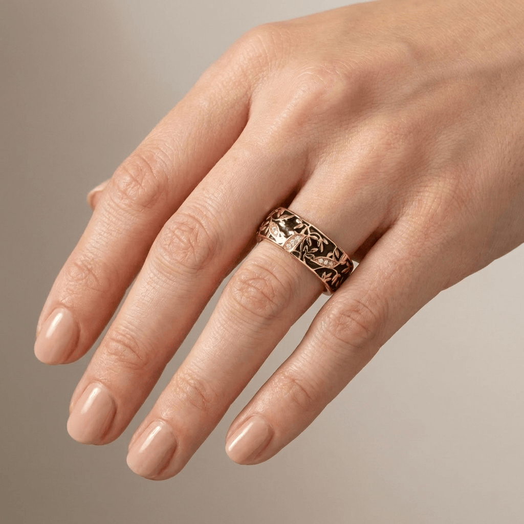 Gold Vintage Leaf Band Ring by Rose & Oliver - product image 2