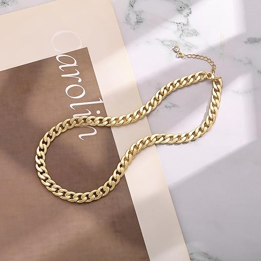 Cavaro™ | Gold Chunky Cuban Link Necklace by Rose & Oliver - product image 2