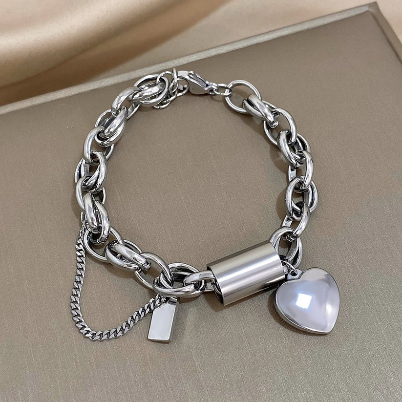 Heartened Chunky Bracelet | Gold by Rose & Oliver - product image 2