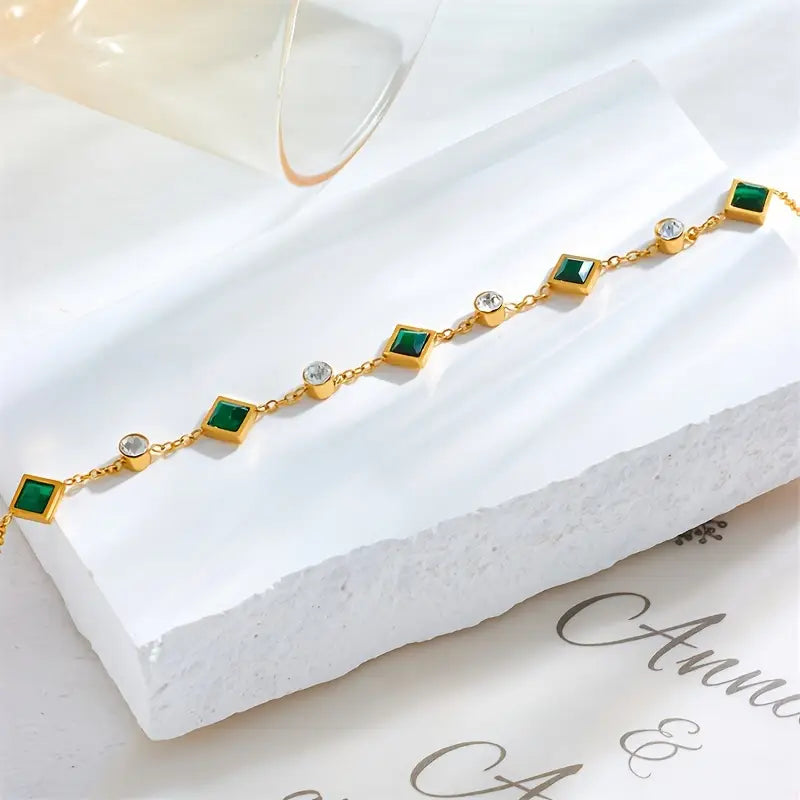 Amelisse Glenwyn Bracelet | Gold by Rose & Oliver - product image 5