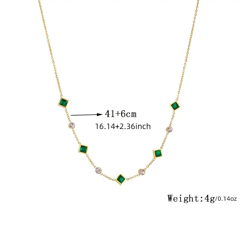 Amelisse Glenwyn Necklace | Gold by Rose & Oliver - product image 4